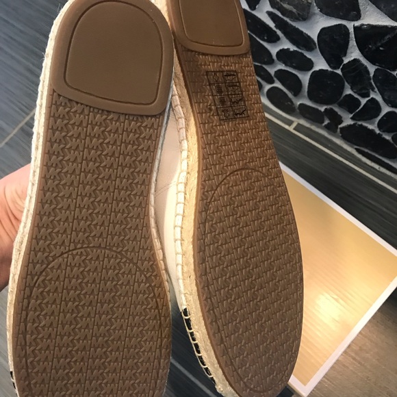 Last 2 pairs! Michael Kors Kendrick espadrilles - Picture 4 of 8